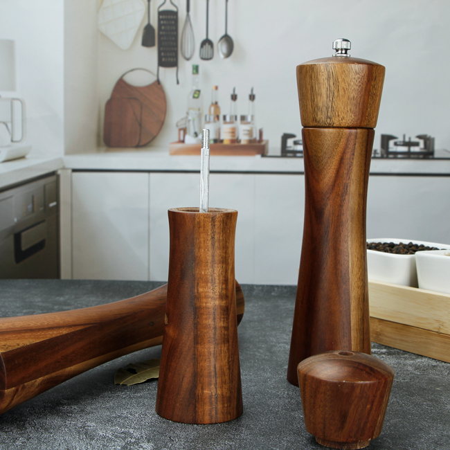 wooden salt and pepper mills manufacturer
